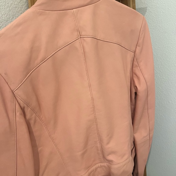 Fun lightweight leather jacket. Worn once but sleeves are too long for me! - Picture 5 of 5